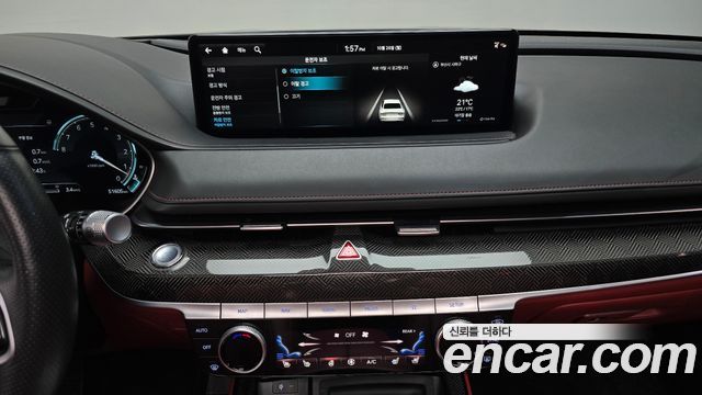 Genesis G80 2022 — photo 24
