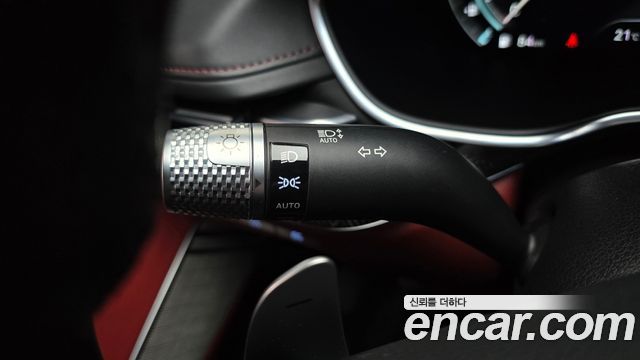 Genesis G80 2022 — photo 27