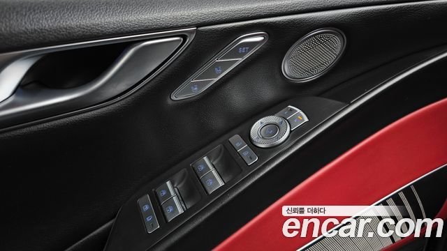 Genesis G80 2022 — photo 32
