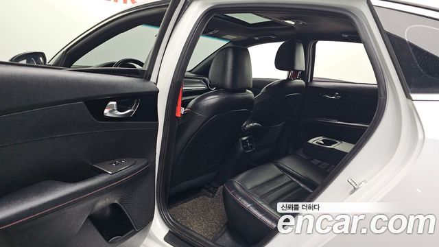 Kia K3 2021 — photo 11