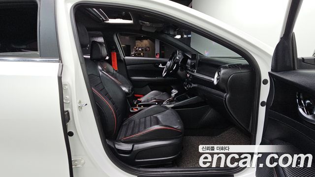 Kia K3 2021 — photo 12