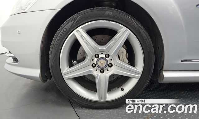 Mercedes-Benz S-Class 2011 — photo 5