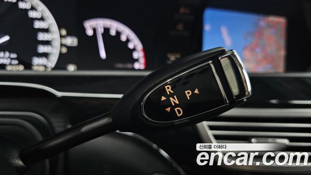 Mercedes-Benz S-Class 2011 — photo 12