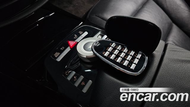 Mercedes-Benz S-Class 2011 — photo 26
