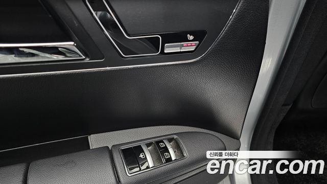 Mercedes-Benz S-Class 2011 — photo 31