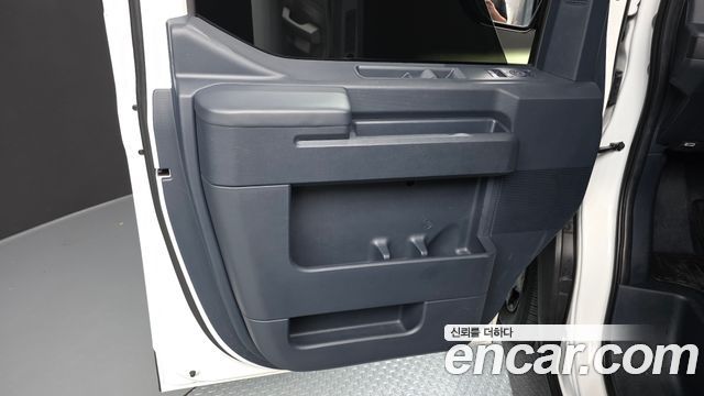 Kia PV5 2026 — photo 10