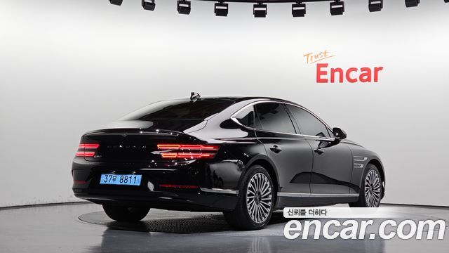 Genesis G80 2022 — photo 2