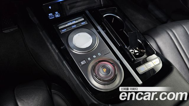 Genesis G80 2022 — photo 12
