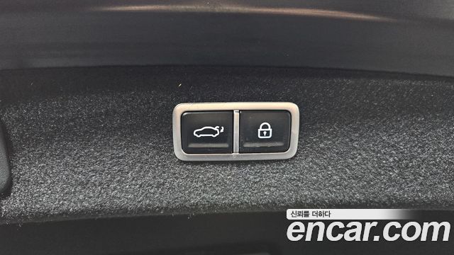Genesis G80 2022 — photo 21
