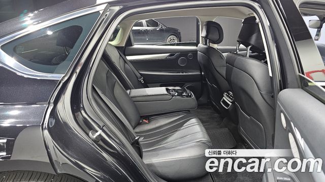 Genesis G80 2022 — photo 16