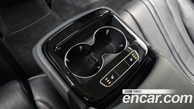 Genesis G80 2022 — photo 34