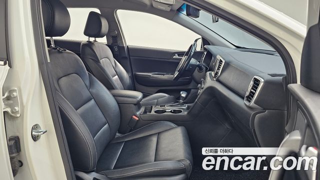 Kia Sportage 2017 — photo 17