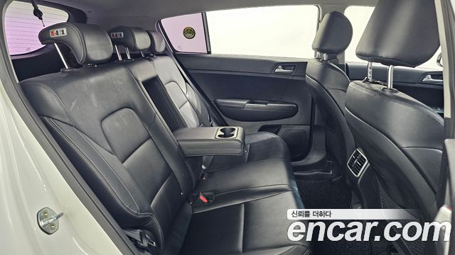 Kia Sportage 2017 — photo 18