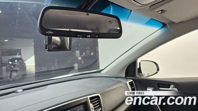 Kia Sportage 2017 — photo 25