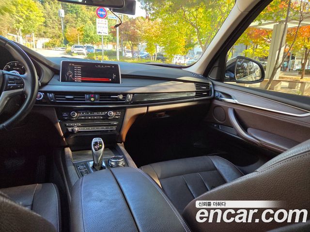 BMW X5 2016 — photo 16