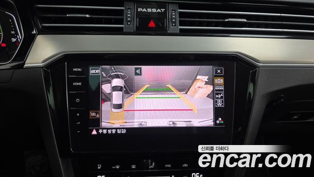 Volkswagen Passat 2021 — photo 22
