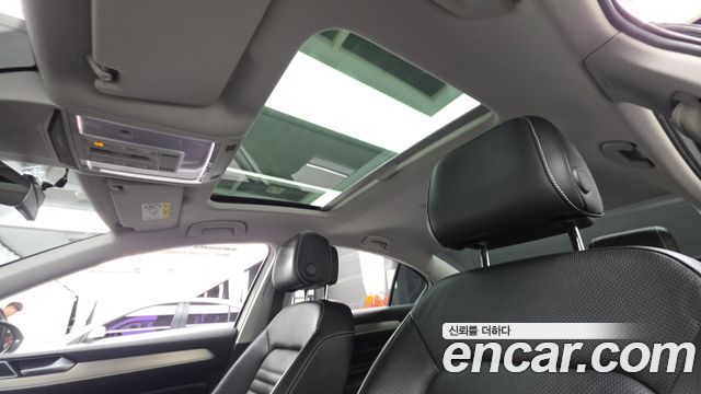 Volkswagen Passat 2021 — photo 23