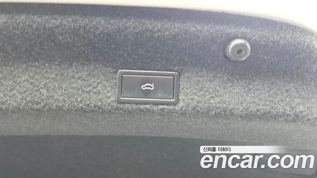 Volkswagen Passat 2021 — photo 24