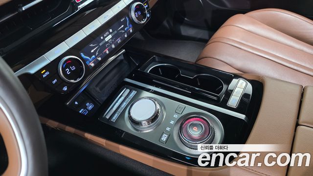 Genesis G80 2023 — photo 12