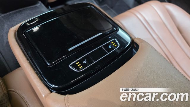 Genesis G80 2023 — photo 21