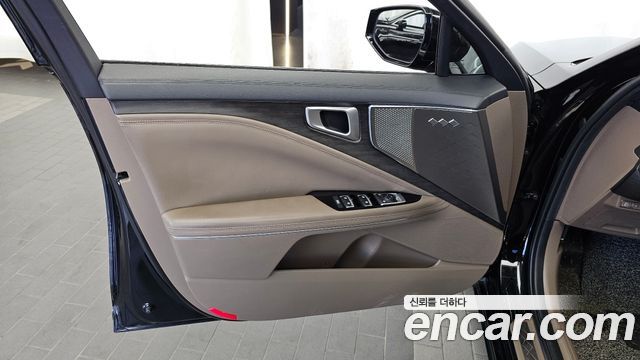Kia K8 2023 — photo 14