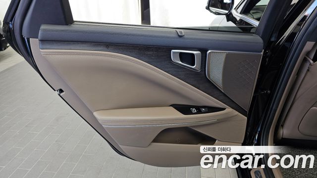 Kia K8 2023 — photo 15