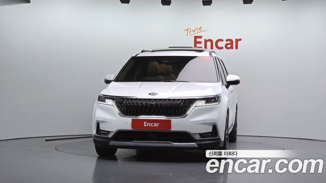 Kia Canival 2021 — photo 3