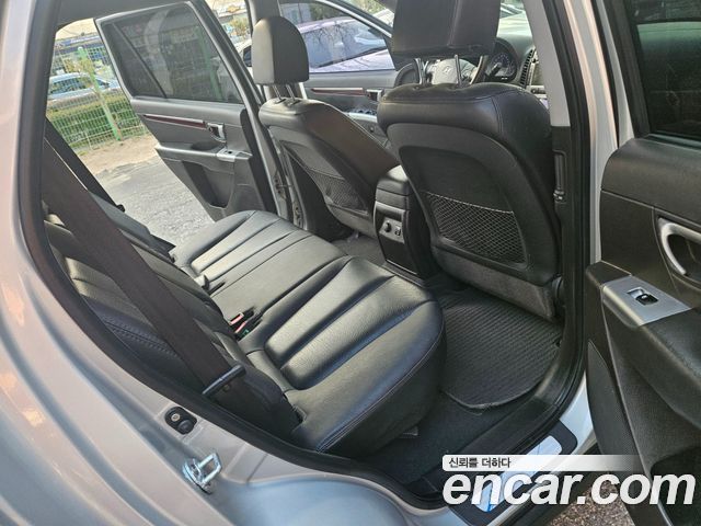 Hyundai Santafe 2011 — photo 11