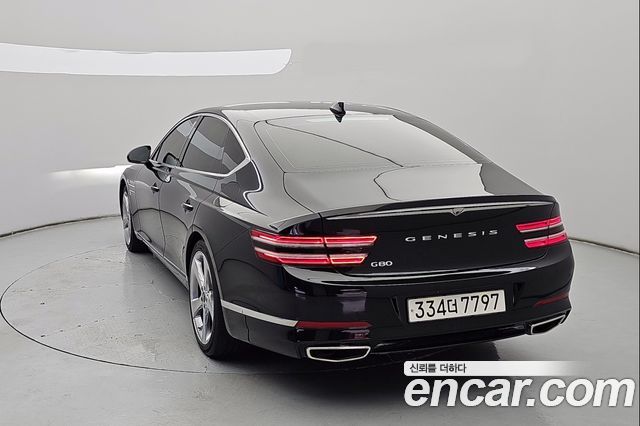 Genesis G80 2022 — photo 2