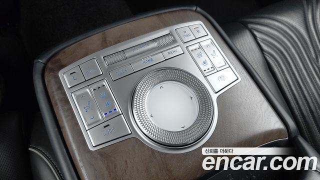 Genesis G80 2022 — photo 19