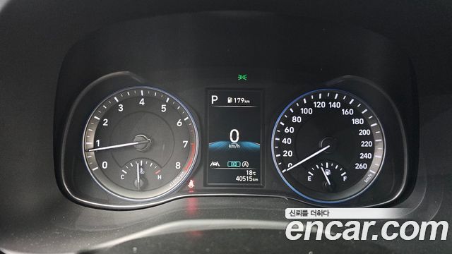 Hyundai Kona 2021 — photo 11