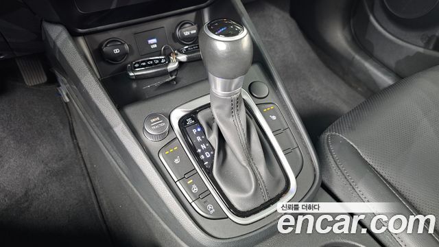 Hyundai Kona 2021 — photo 12