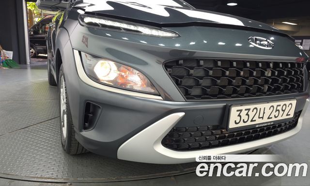 Hyundai Kona 2021 — photo 8