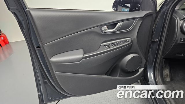 Hyundai Kona 2021 — photo 14