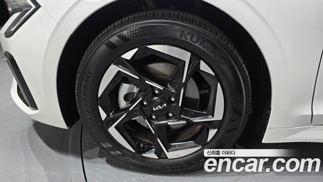Kia K5 2025 — photo 5