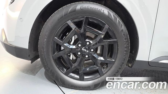 Kia Canival 2025 — photo 5