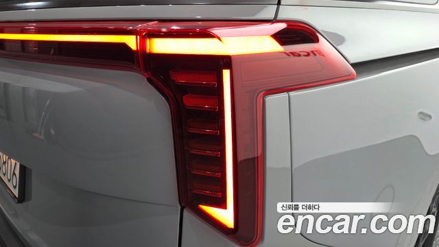 Kia Canival 2025 — photo 9