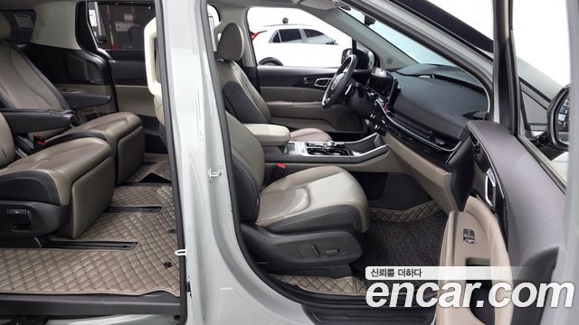 Kia Canival 2025 — photo 16