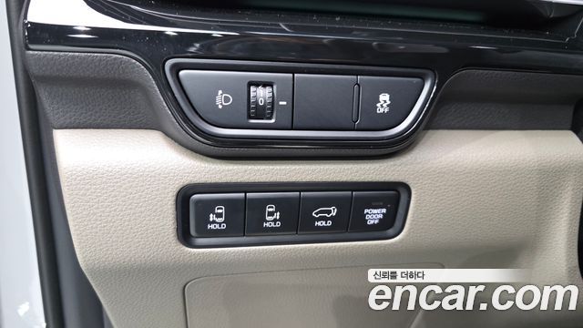 Kia Canival 2025 — photo 27