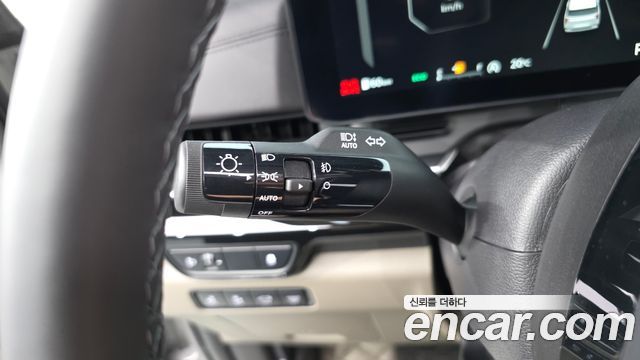 Kia Canival 2025 — photo 35