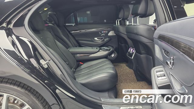 Mercedes-Benz S-Class 2015 — photo 12