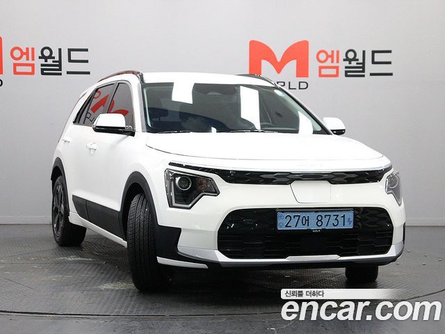 Kia Niro 2023 — photo 3