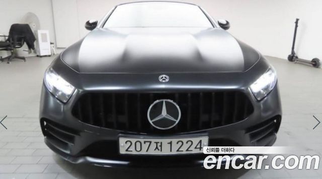 Mercedes-Benz CLS-Class 2020 — photo 1