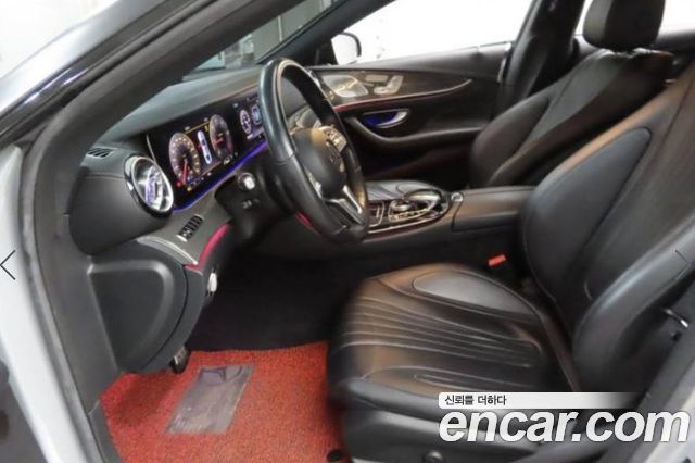 Mercedes-Benz CLS-Class 2020 — photo 4
