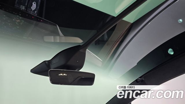 Tesla Model X 2026 — photo 23
