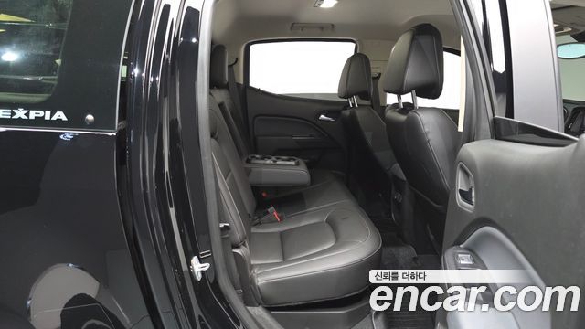 Chevrolet Korea Colorado 2021 — photo 17