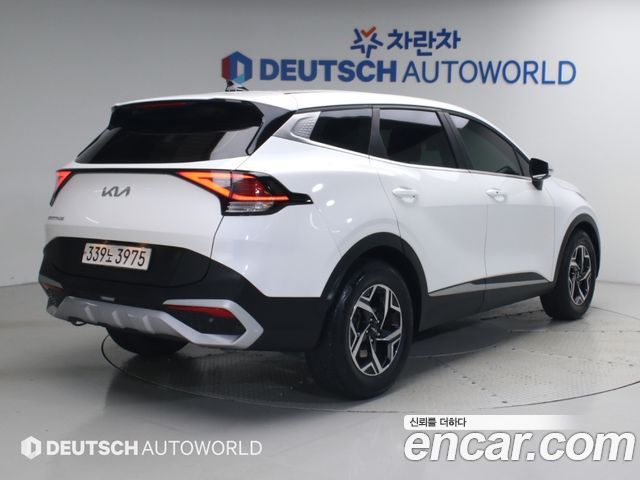 Kia Sportage 2022 — photo 2