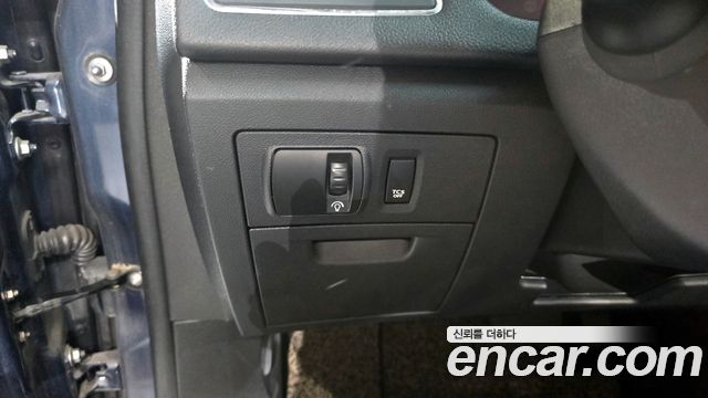 Renault Korea SM5  2015 — photo 16