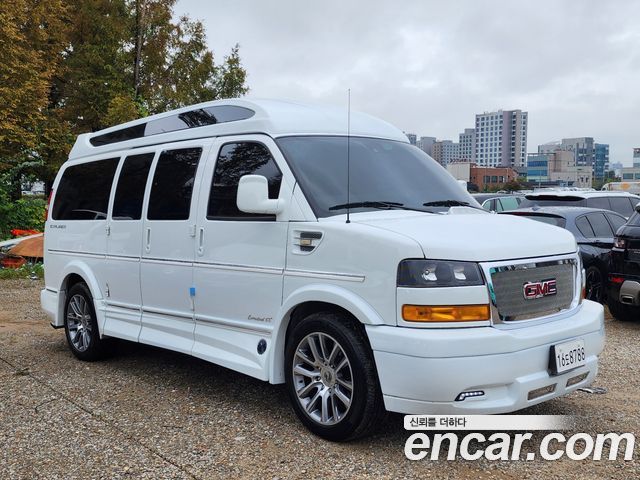 GMC Savana 2020 — photo 12