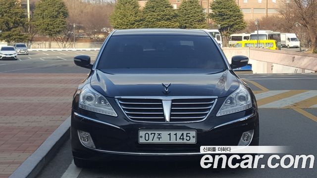 Hyundai Equus 2010 — photo 2